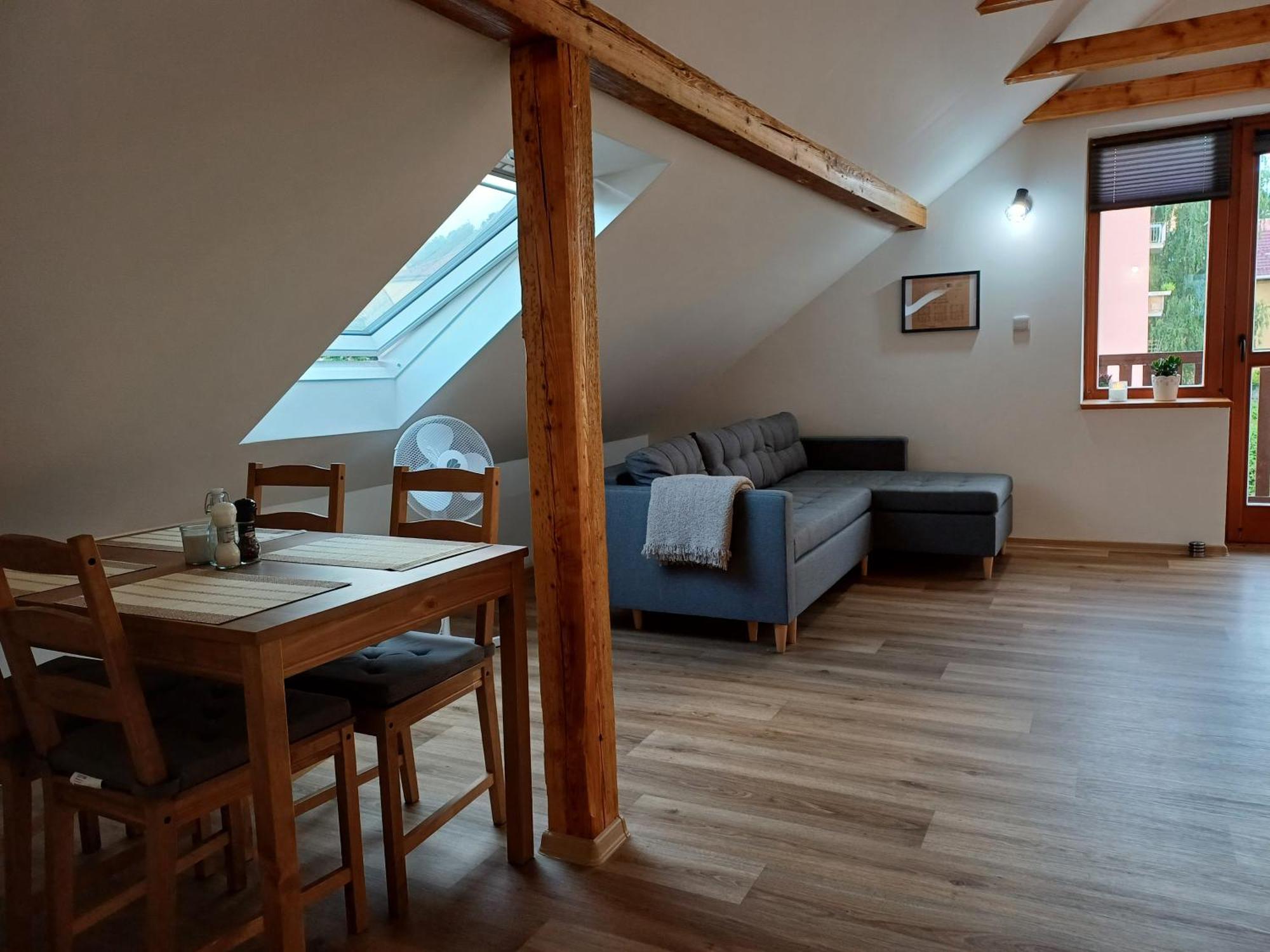 Loft Apartment Karlovy Vary Exterior foto