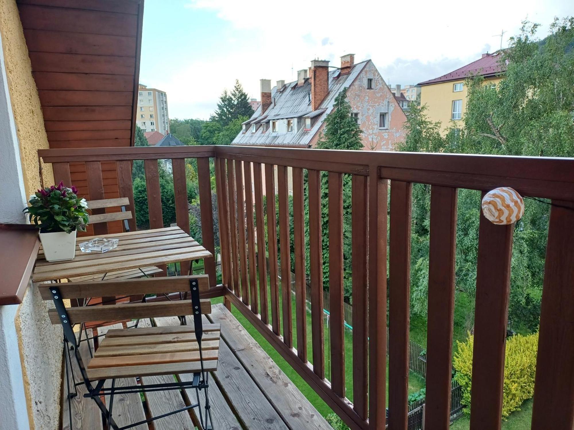 Loft Apartment Karlovy Vary Exterior foto
